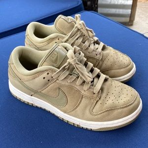 Olive green PRM Nike Dunks